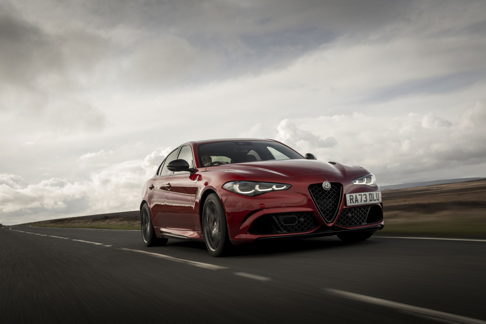 Alfa Romeo Giulia Quadrifoglio - driving